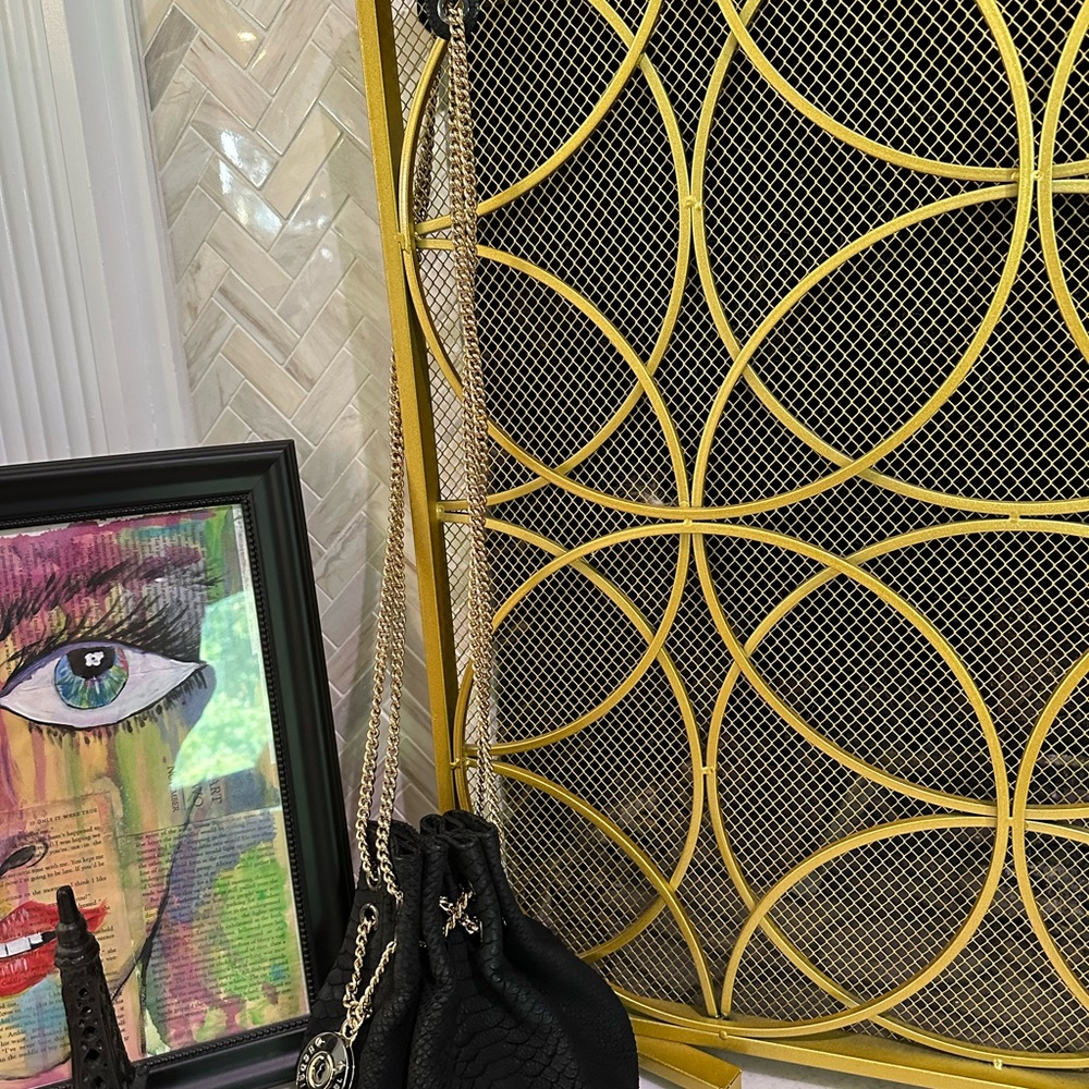 Authentic vintage Henri Bendel